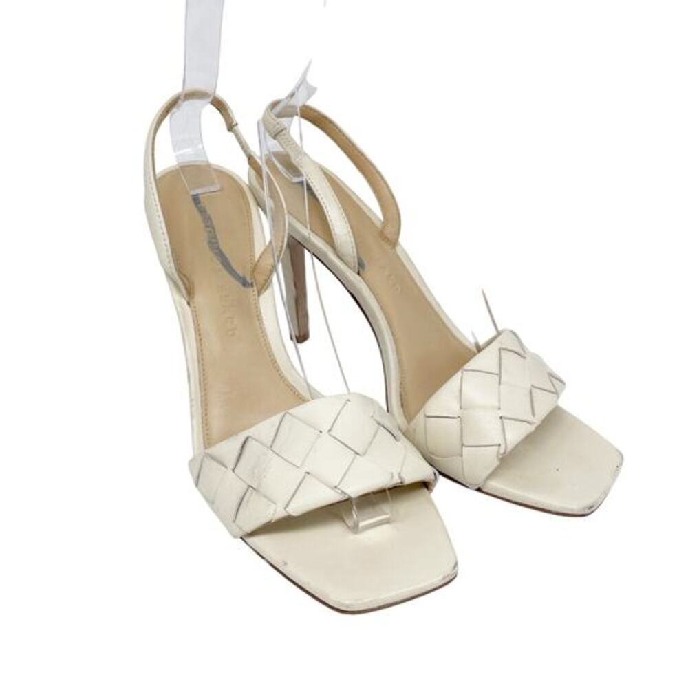 Veronica Beard Women's Augustina Slingback Sandal Cream Size 6.5M